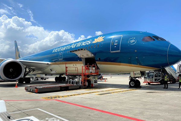 Vietnam Airlines sẵn sàng vận chuyển vaccine COVID-19
