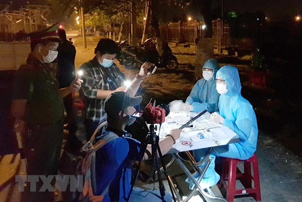 Indonesia bắt đầu tiêm vaccine COVID-19 miễn phí cho hơn 5.000 nhà báo