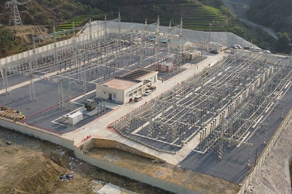 Đóng điện trạm biến áp 220 kV Mường Tè và đường dây 220 kV Mường Tè – Lai Châu