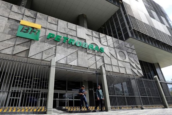 Lợi nhuận ròng của Petrobras năm 2020 giảm hơn 82%