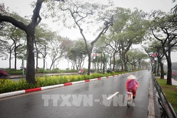 Bắc Bộ tăng nhiệt, sáng sớm có sương mù