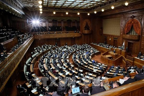 Nhật Bản sẽ tạm dừng chương trình hỗ trợ giá điện và khí đốt