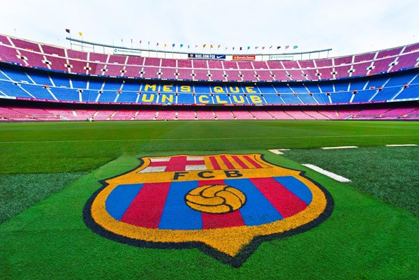 Các câu lạc bộ bóng đá Tây Ban Nha lỗ hơn 2 tỷ euro vì COVID-19