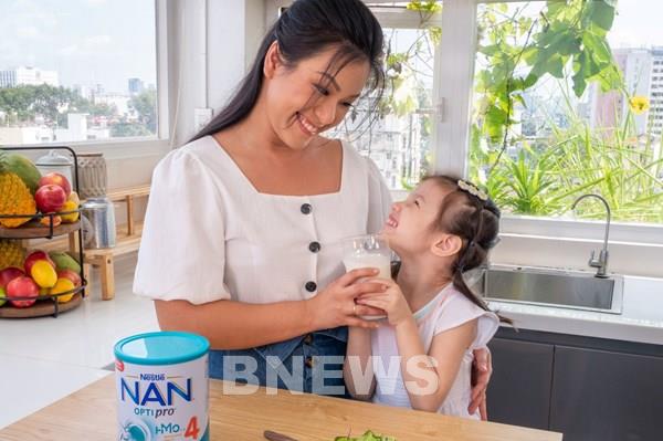 NESTLÉ NAN ra mắt sản phẩm NAN OPTIPRO 4 mới bổ sung dưỡng chất