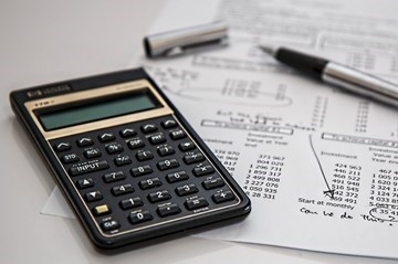 Điều kiện nhà thầu được đánh giá độc lập về pháp lý và tài chính