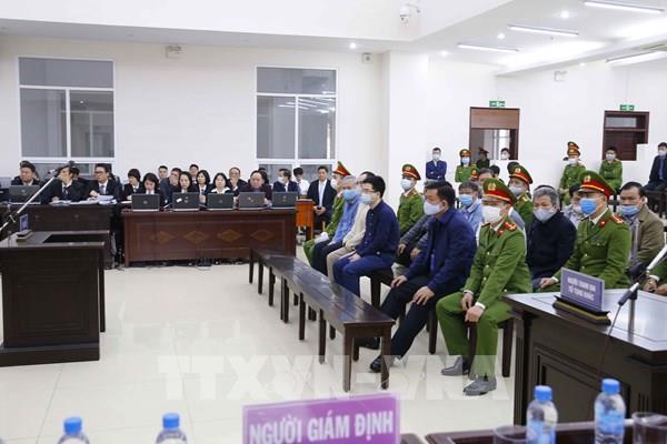 Xét xử vụ Ethanol Phú Thọ: Đối chất làm rõ sai phạm trong chỉ định thầu