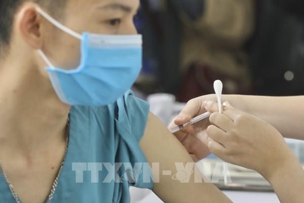 Bộ Y tế báo cáo tình hình tiêm vaccine phòng COVID-19 tại Việt Nam