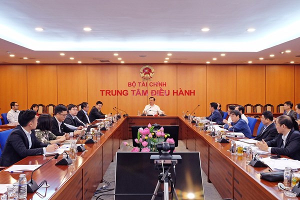 Bộ Tài chính sớm báo cáo Thủ tướng phương án xử lý tình trạng nghẽn lệnh giao dịch trên HOSE