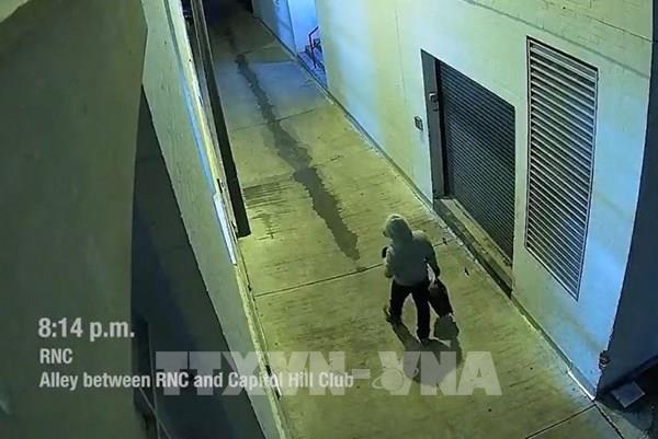 FBI công bố hình ảnh nghi phạm đặt bom tại thủ đô Washington