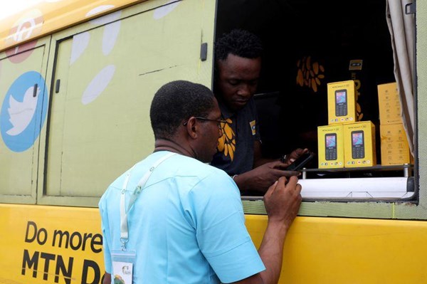 Sự bùng nổ của dịch vụ Mobile Money tại châu Phi