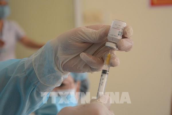 Quảng Ngãi xử lý kịp thời các ca phản ứng nặng sau tiêm vaccine phòng COVID-19
