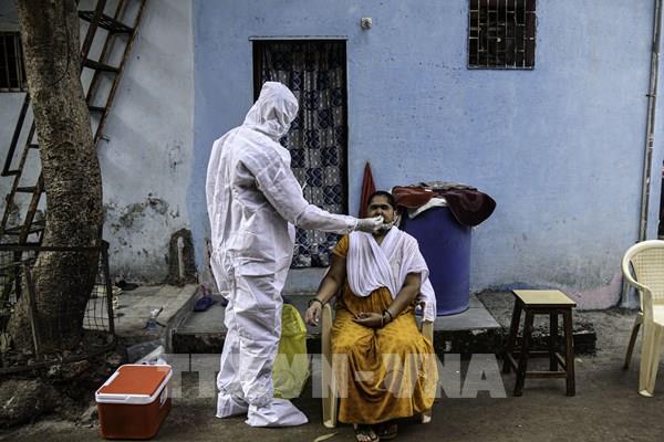 Dịch COVID-19: Một số bang của Ấn Độ siết chặt các biện pháp phòng dịch