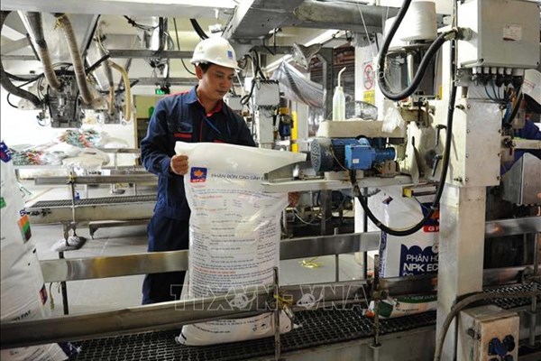 Giá phân bón tại ĐB sông Cửu Long tăng cao nhất từ trước đến nay
