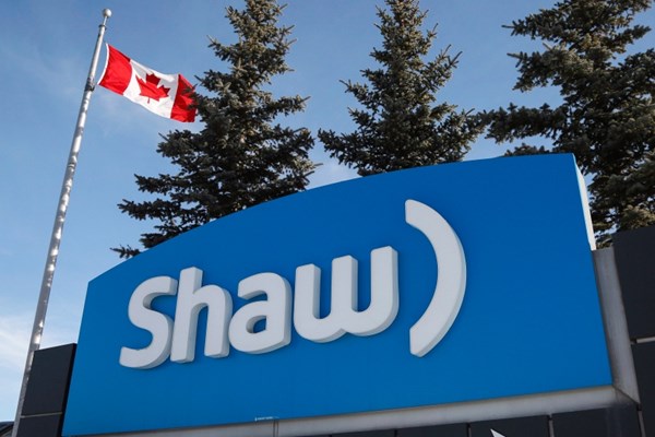 Rogers thâu tóm Shaw – Thương vụ đình đám liệu có làm thay đổi thị trường viễn thông Canada?