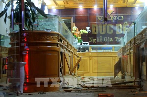 Thông tin vụ bắt giữ đối tượng ném mìn tự chế vào tiệm vàng