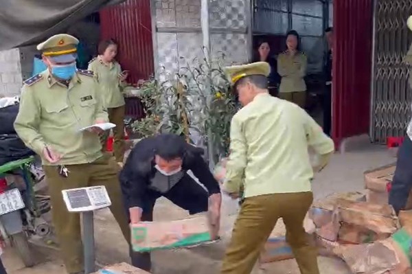 Phát hiện, thu giữ sản phẩm đông lạnh nhập lậu tại Lạng Sơn