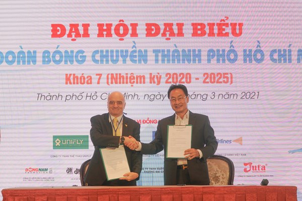 Vietravel Airlines đồng hành cùng liên đoàn bóng chuyền Tp. Hồ Chí Minh