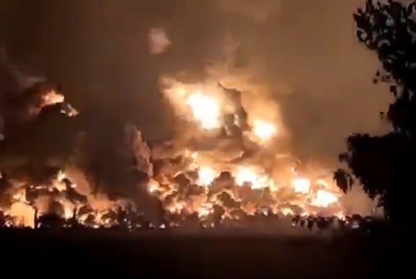 Hỏa hoạn lớn tại nhà máy lọc dầu Balongan của Indonesia