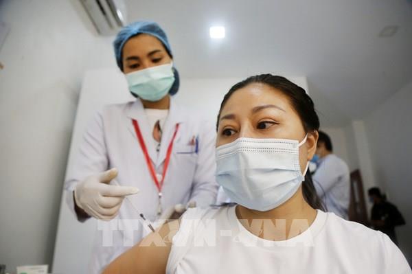 Campuchia ban hành sắc lệnh tiêm chủng vaccine COVID-19 bắt buộc
