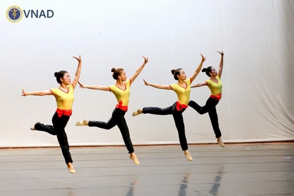 Các trường đại học nghệ thuật được tiếp tục tuyển sinh trung cấp, cao đẳng đặc thù