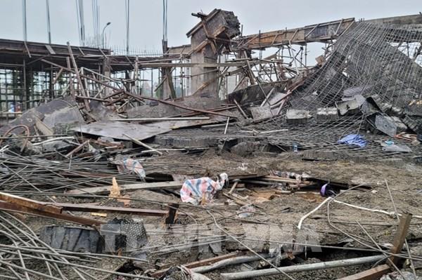 Sập giàn giáo công trình Trung tâm Văn hóa, một công nhân tử vong