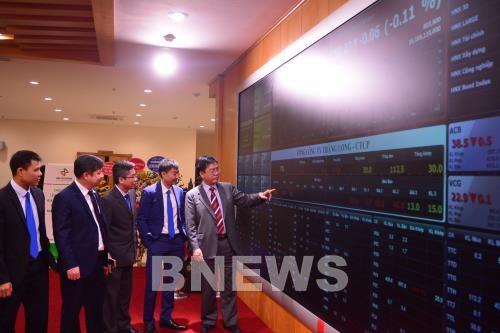 Dự kiến đến năm 2025, chuyển toàn bộ cổ phiếu sang HOSE