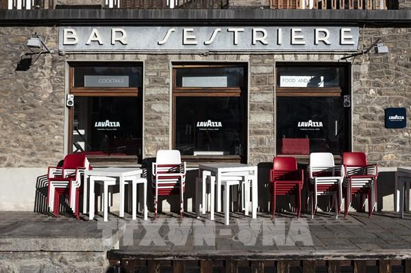 Gánh nặng nợ cao khiến mức thu nhập của các hộ gia đình tại Italy giảm mạnh