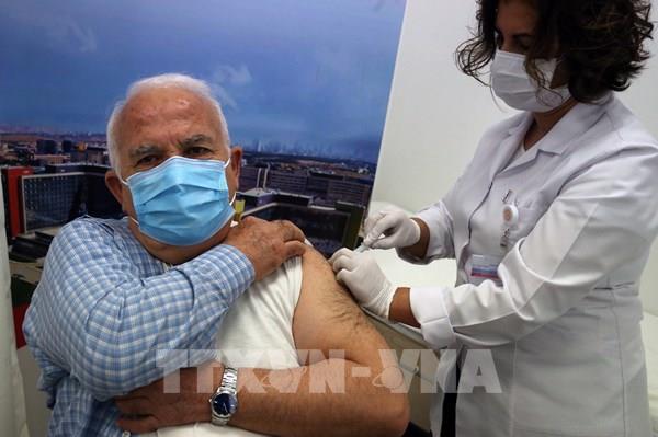 Thổ Nhĩ Kỳ sẽ tiêm chủng vaccine ngừa COVID-19 cho nhân viên ngành du lịch