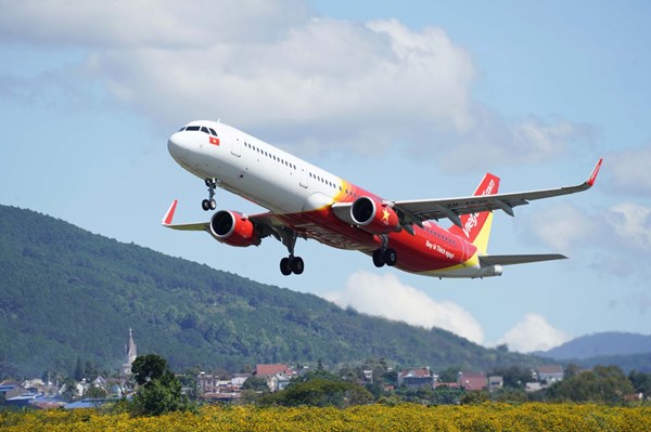 Vietjet mở lại 15 đường bay từ ngày 10/10
