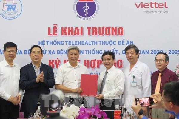 Cả nước có 1.500 điểm cầu kết nối các bệnh viện trung ương khám bệnh từ xa