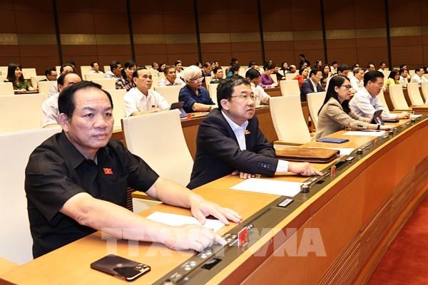 Trình Quốc hội phê chuẩn việc bổ nhiệm 2 Phó Thủ tướng và 12 bộ trưởng, trưởng ngành
