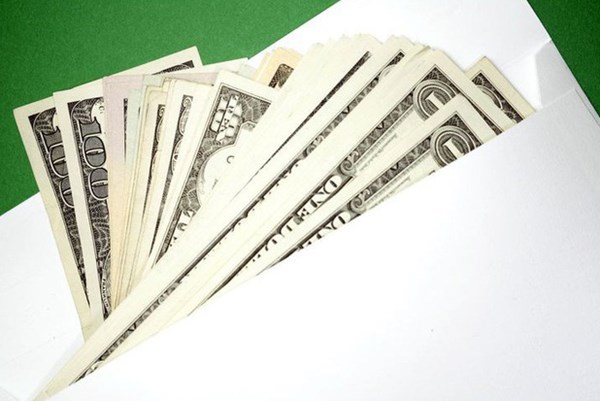 Kon Tum: Chủ tịch huyện Kon Plông không gợi ý doanh nghiệp giải quyết công việc bằng “phong bì”