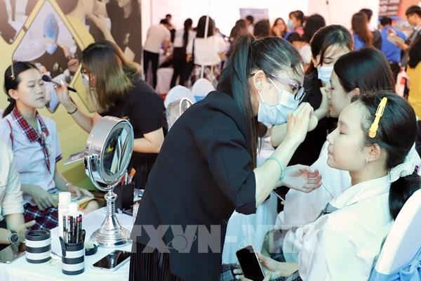 Tư vấn kỹ năng chọn nghề nghiệp cho học sinh TP.HCM