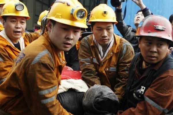 Trung Quốc: Hơn 20 người mắc kẹt dưới mỏ than ngập nước