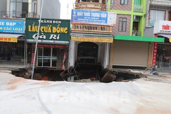 Hà Nội: Đề xuất phương án khắc phục sự cố sụt lún đất ở Chương Mỹ