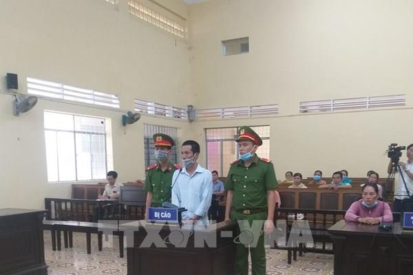  Phạt 8 năm tù giam đối với đối tượng chở 34 người nhập cảnh trái phép