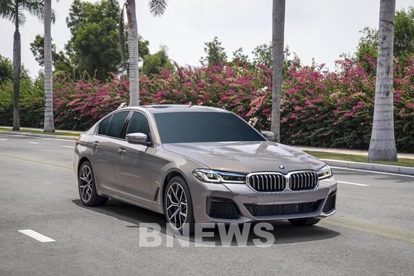 Ra mắt BMW 5 Series mới với 3 phiên bản, giá bán từ 2,5 tỷ đồng