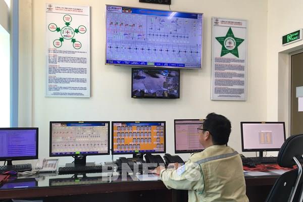 Đẩy nhanh quá trình chuyển đổi số trong lĩnh vực truyền tải điện