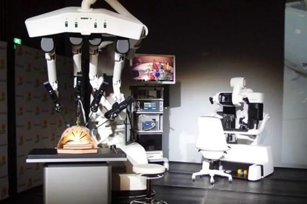 Nhật Bản sử dụng mạng 5G cho robot phẫu thuật bệnh nhân từ xa