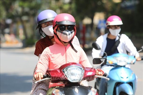 Tết Dương lịch 2022: Chỉ số tia cực tím ở mức nguy cơ gây hại trung bình