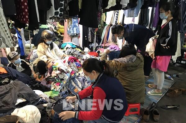 Thời trang secondhand hút giới trẻ - Bnews.vn