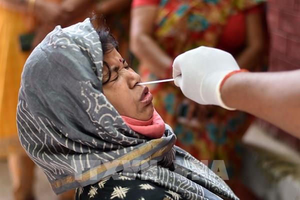 Ấn Độ tiếp tục ghi nhận số ca nhiễm COVID-19 mới cao kỷ lục