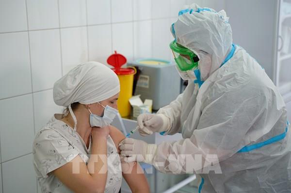 Ukraine áp dụng quy định mới đối với người nước ngoài chưa tiêm vaccine