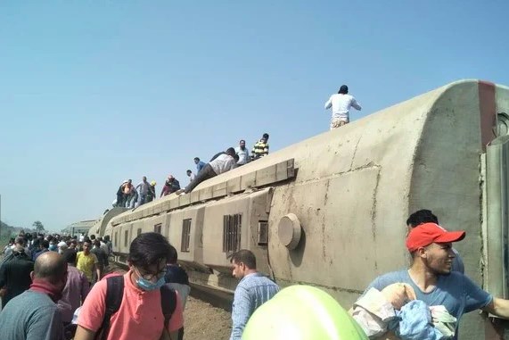 Ai Cập: 97 người bị thương vì tàu hỏa trật đường ray 