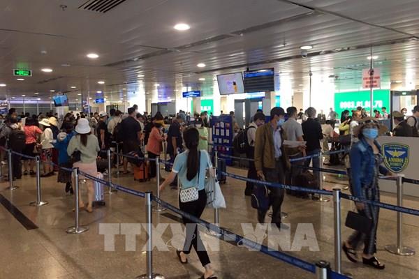 Tổ chức chuyến bay đưa người dân từ TP.HCM và khu vực phía Nam về các địa phương