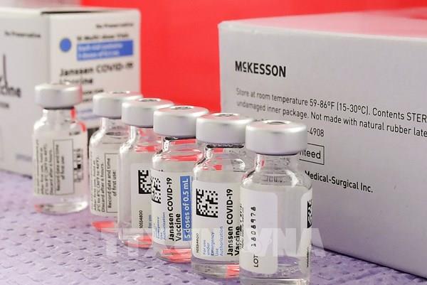 Vaccine ngừa COVID-19 mang lại doanh thu vượt kỳ vọng cho Johnson & Johnson