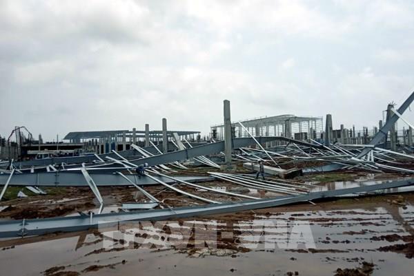Quảng Ninh: Đang thi công, nhà xưởng rộng 15.000 m2 đổ sập hoàn toàn