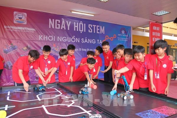 Những thách thức trong chuyển đổi số lĩnh vực giáo dục đào tạo