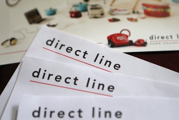 Phí bảo hiểm ô tô toàn diện tại Anh thấp nhất kể từ năm 2015