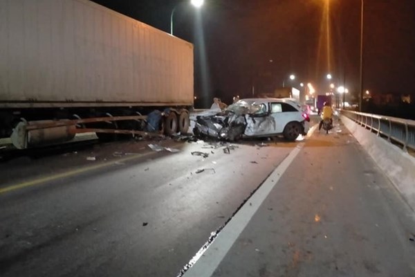 Tai nạn liên hoàn trên Quốc lộ 1A, 3 người thương vong